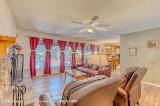 102 Raymond Buckner Dr Unit 11, Ruidoso, NM 88345