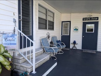 1415 Main St, Dunedin, FL 34698