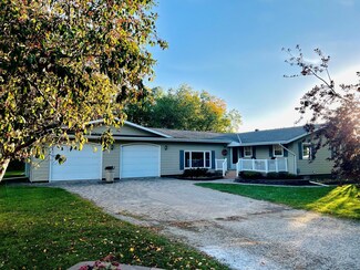 14199 Riverbend Trail, Thief River Falls, MN 56701