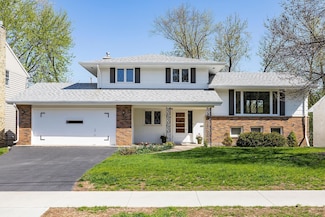 4304 W 42nd St, Edina, MN 55416