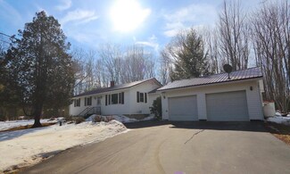 321 Dow Rd, Orrington, ME 04474