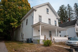 66 School St, Bristol, NH 03222