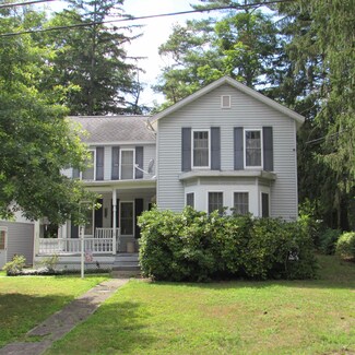 91 West St, Tunkhannock, PA 18657