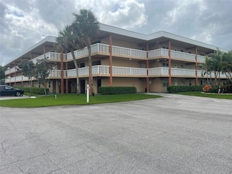 9818 Marina Blvd Unit 1220, Boca Raton, FL 33428