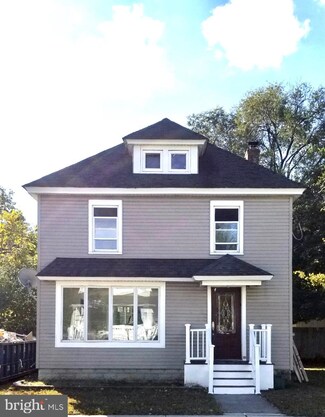 1312 Spruce St, Paulsboro, NJ 08066