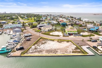 90 Bayshore Dr, Ingleside On the Bay, TX 78362