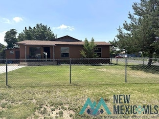 704 Locust St, Clayton, NM 88415