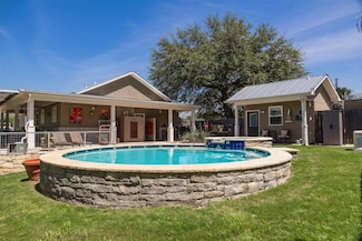 217 CR 102 Cr 102, San Saba, TX 76877