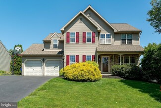 517 Woodhall Dr, Willow Street, PA 17584