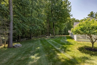 20 Cornerstone Rd, East Kingston, NH 03827