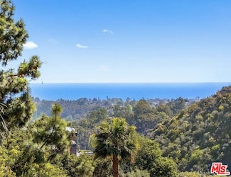 1545 Umeo Rd, Pacific Palisades, CA 90272