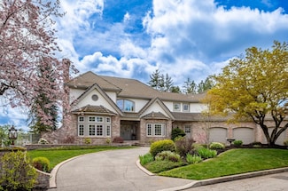 1714 E South Ridge Dr, Spokane, WA 99223