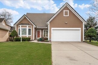 2217 W 122nd St, Leawood, KS 66209