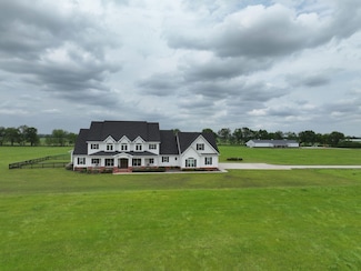 10646 Arkansas 43, Maysville, AR 72747