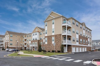 711 Lorhan Dr, Piscataway, NJ 08854