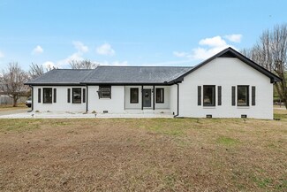 1007 Grove Cir, Murfreesboro, TN 37128