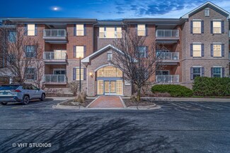 2676 Stone Cir Unit 212, Geneva, IL 60134