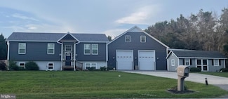 125 Dickens Ln, Felton, DE 19943