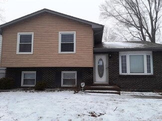 3233 Florence Ave, Steger, IL 60475