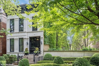 1964 N Burling St, Chicago, IL 60614