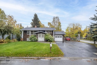 638 W 75th Ave, Anchorage, AK 99518