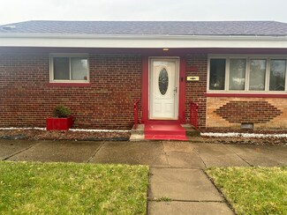 12601 S Laflin St, Calumet Park, IL 60827