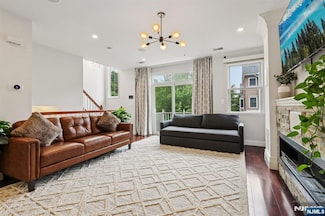 313 Midland Ct, West New York, NJ 07093