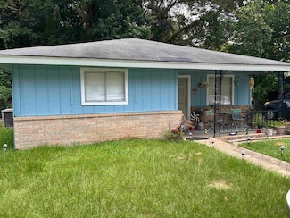 7150 Wall St, Beaumont, TX 77707