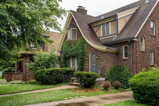 1515 Spaight St, Madison, WI 53703