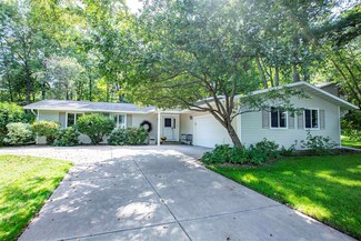 1005 Yawkey Ave, Rothschild, WI 54474