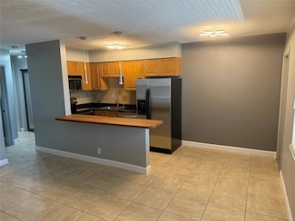 2607 NE 8th Ave Unit 24, Wilton Manors, FL 33334