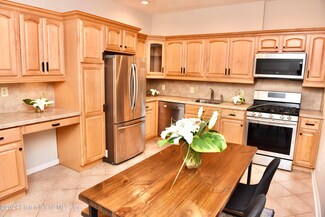 215 Hart Blvd Unit 1K, Staten Island, NY 10301