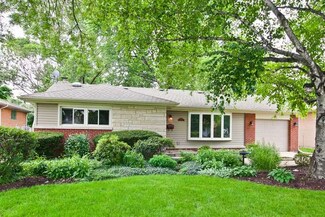 819 W Dresser Dr, Mount Prospect, IL 60056