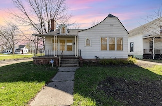 228 N 3rd Ave, Saginaw, MI 48607