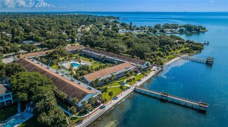 650 Pinellas Point Dr S Unit 210, Saint Petersburg, FL 33705