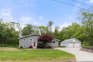 46 Blackmer Rd, Sudbury, MA 01776