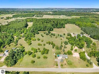 00 E Kohler Rd, Suttons Bay, MI 49682