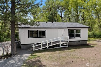 421 Cottonwood Rd, Thorp, WA 98946