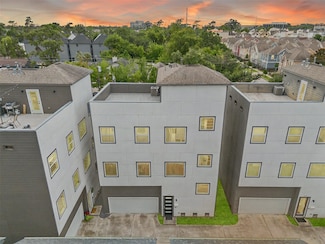 1628 W 24th St, Houston, TX 77008
