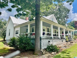 88 Church St, Hayden, AL 35079