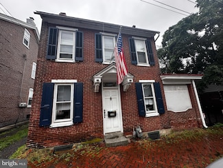 110 Chestnut St, Pottstown, PA 19464