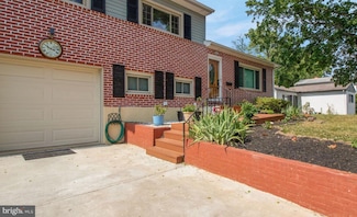 910 Prestwood Rd, Catonsville, MD 21228