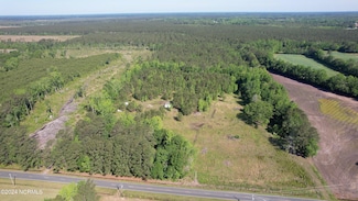1873 Klondyke Rd, Chadbourn, NC 28431