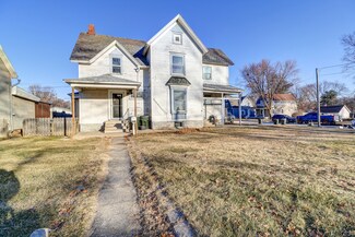 201 9th Ave, Sterling, IL 61081