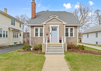 1820 Henley St, Glenview, IL 60025