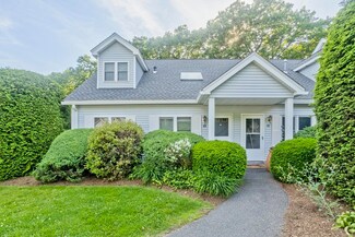 80 Pines Edge Dr, Northampton, MA 01060