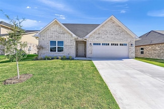 1811 Boxwood Dr, Sherman, TX 75092