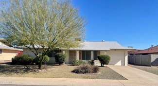 19601 N 99th Dr Unit 49, Sun City, AZ 85373