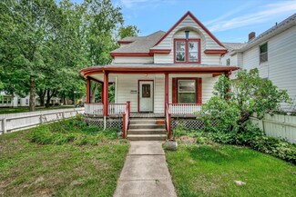 410 N Elm St, Champaign, IL 61820