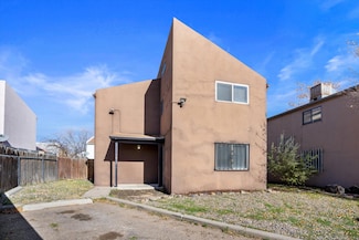 1817 Ash Ct SE, Albuquerque, NM 87106